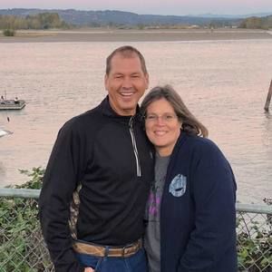 Meet your Posher, Pam